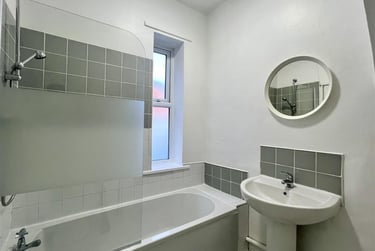 2 bed house, Bayswater Road, Jesmond, Newcastle, NE23HR - Image 2